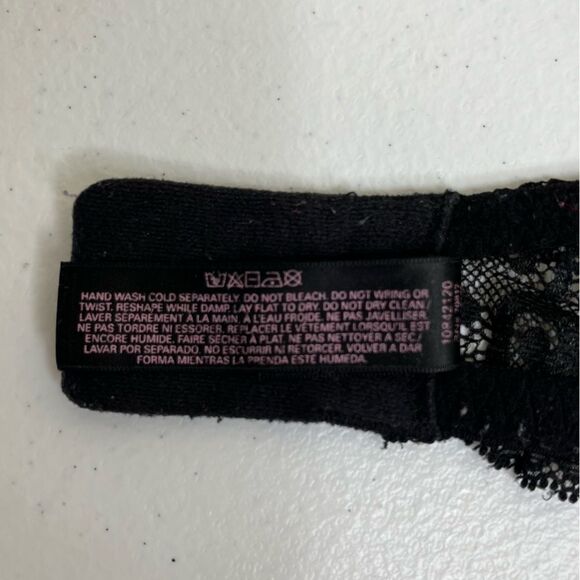 Victorias Secret Dream Angels Black Lined Demi Lace Trim Bra Women 32DD / 32E - Picture 12 of 15